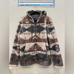 Chouyatou Men's Fuzzy Sherpa Hoodie, Aztec design